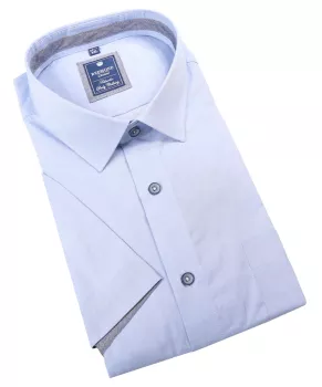 Chemise unie bleu clair manches courtes